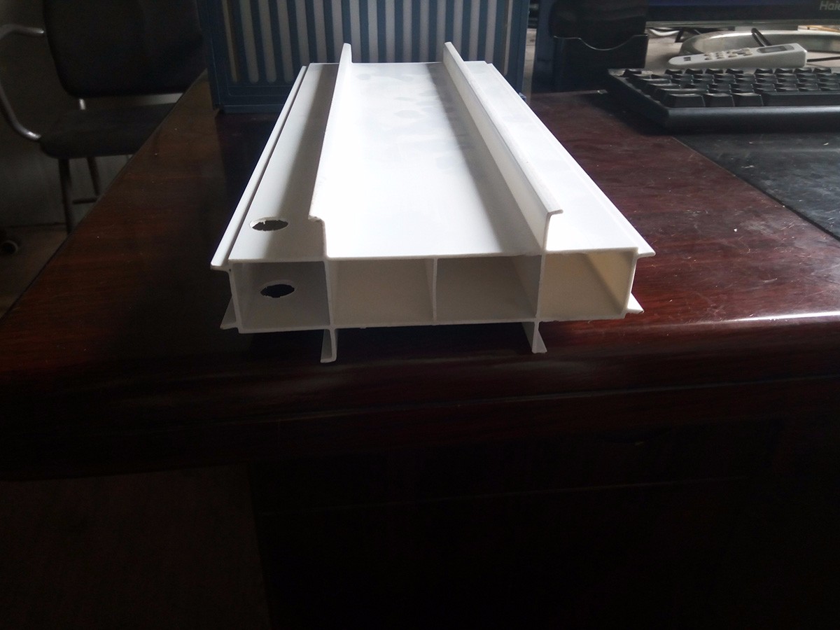 临沂立面拉缝板 (1)150MM宽拉缝板